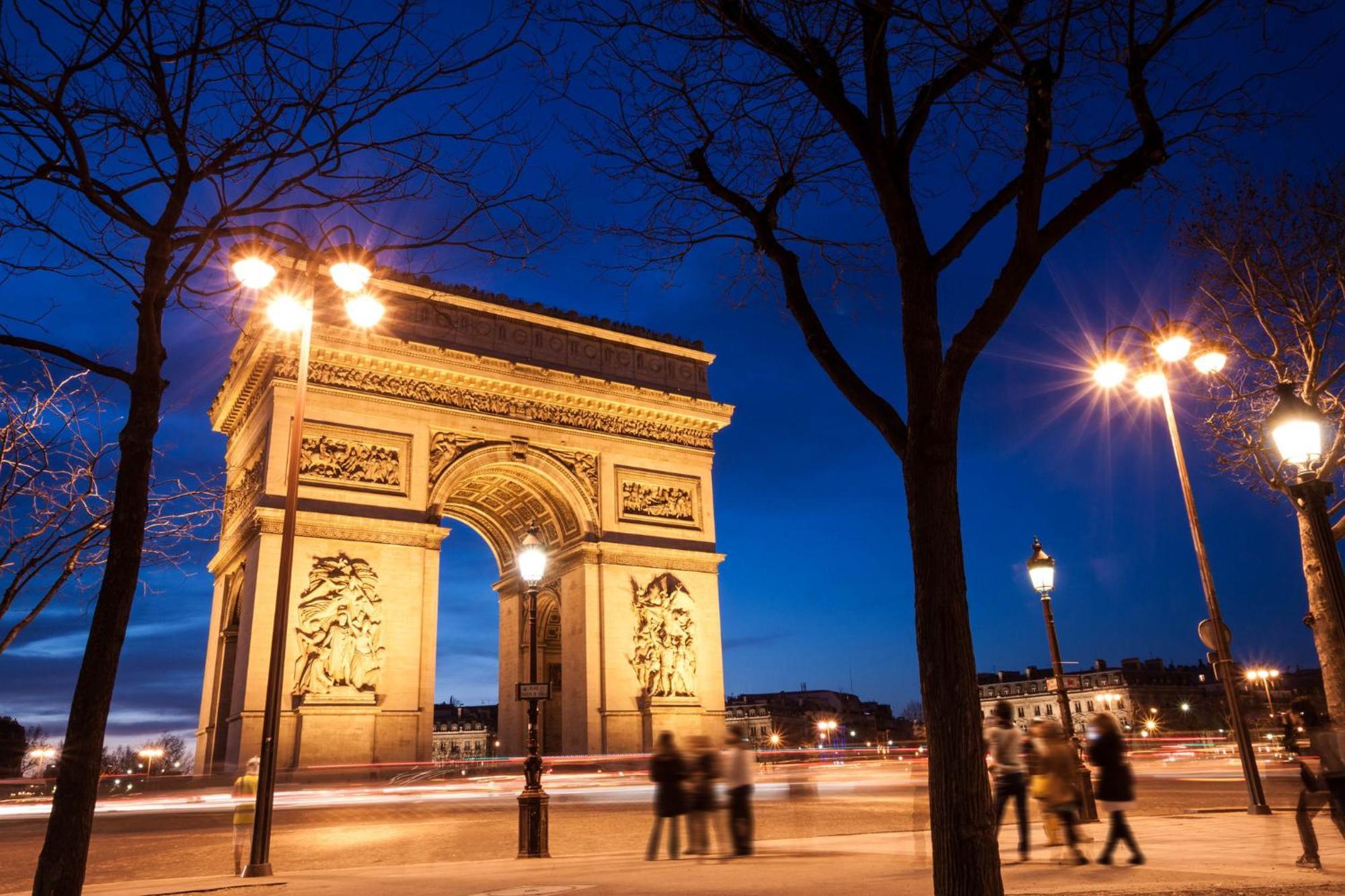 Voco Paris - Porte De Clichy By Ihg Bagian luar foto