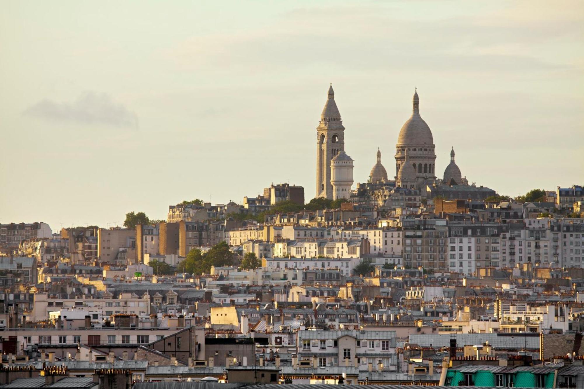 Voco Paris - Porte De Clichy By Ihg Bagian luar foto